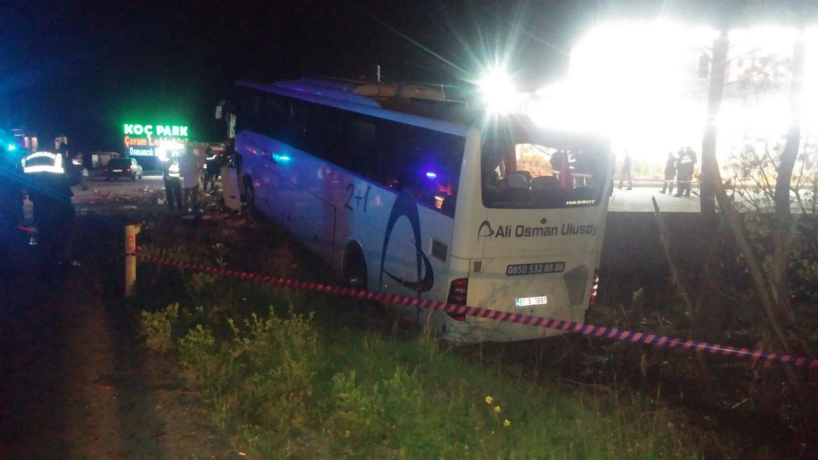 Çorum'da yolcu otobüsü kazası: 2 ölü, çok sayıda yaralı